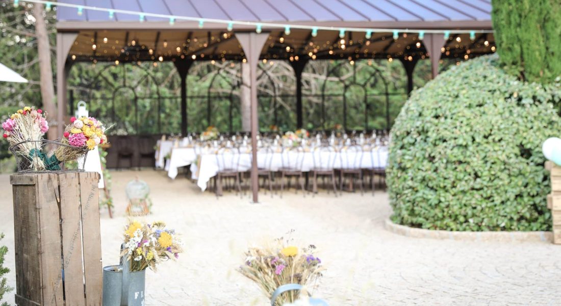 lieu de mariage et séminaire avec hébergement pour 100 personnes en Provence